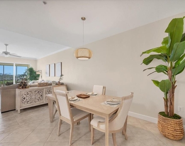 8541 Amberjack Circle - Photo Thumbnail 17