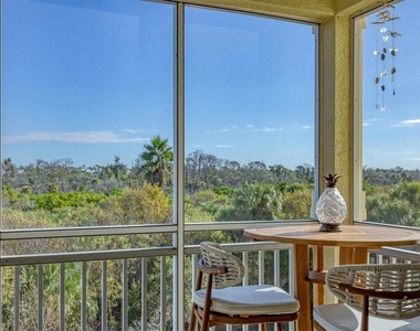 8541 Amberjack Circle - Photo Thumbnail 31