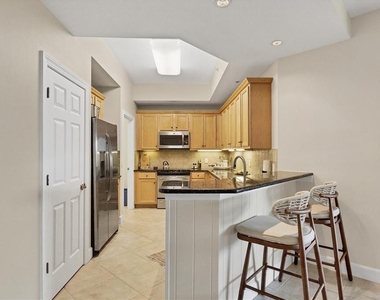 8541 Amberjack Circle - Photo Thumbnail 11
