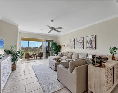 8541 Amberjack Circle - Photo Thumbnail 6
