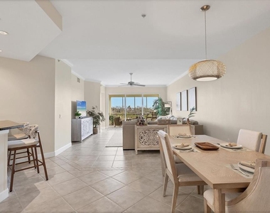 8541 Amberjack Circle - Photo Thumbnail 18