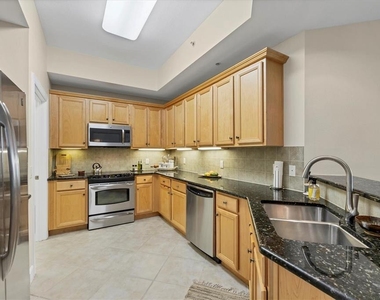 8541 Amberjack Circle - Photo Thumbnail 12