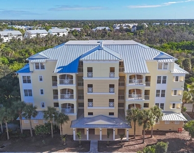 8541 Amberjack Circle - Photo Thumbnail 3