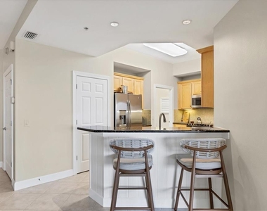 8541 Amberjack Circle - Photo Thumbnail 10