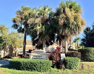 819 Fairwaycove Lane - Photo Thumbnail 40