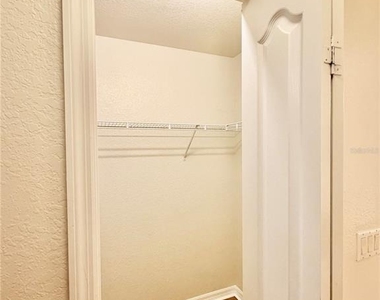819 Fairwaycove Lane - Photo Thumbnail 24