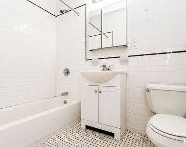 469 Harman Street - Photo Thumbnail 8
