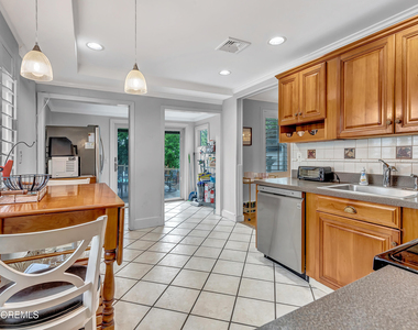370 E Main Street - Photo Thumbnail 19