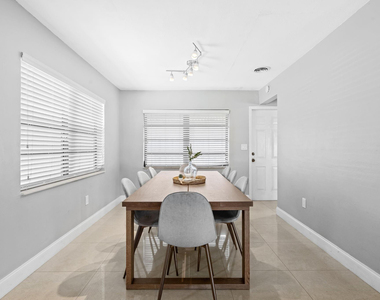 1601 Ne 63rd Street - Photo Thumbnail 11