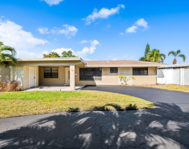 1601 Ne 63rd Street - Photo Thumbnail 2