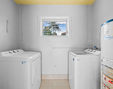 1601 Ne 63rd Street - Photo Thumbnail 23