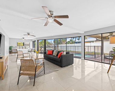 1601 Ne 63rd Street - Photo Thumbnail 12