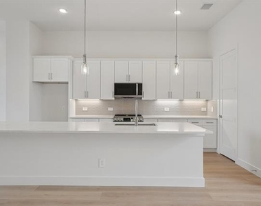 13351 Goodland Street - Photo Thumbnail 15