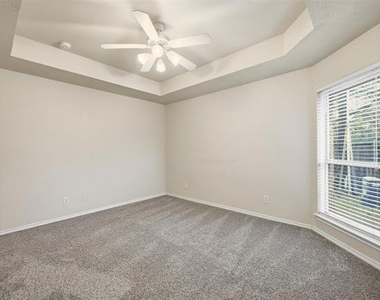 11912 Rhulen Court - Photo Thumbnail 12