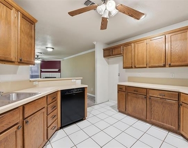 11912 Rhulen Court - Photo Thumbnail 17