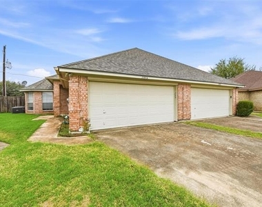 11912 Rhulen Court - Photo Thumbnail 21