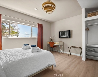 9150 10th Avenue - Photo Thumbnail 13