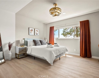 9150 10th Avenue - Photo Thumbnail 12
