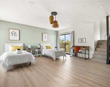 9150 10th Avenue - Photo Thumbnail 20