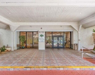 10110 Cedar Point Boulevard - Photo Thumbnail 35