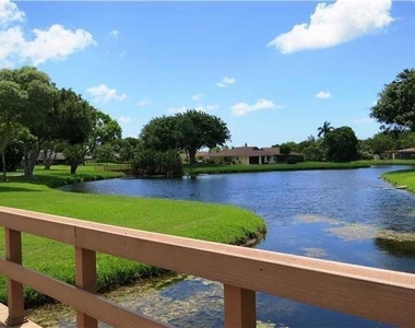 10110 Cedar Point Boulevard - Photo Thumbnail 20