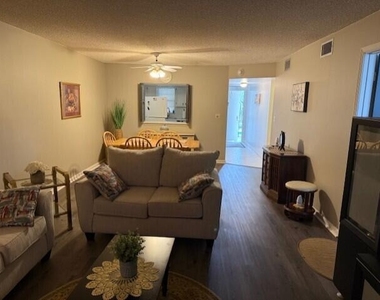 2420 Deer Creek Country Club Boulevard - Photo Thumbnail 13
