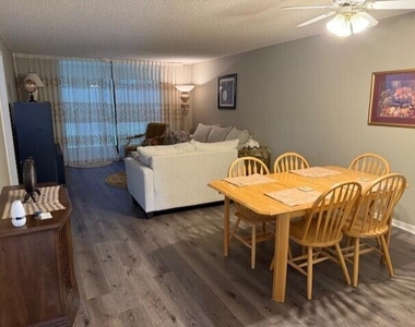 2420 Deer Creek Country Club Boulevard - Photo Thumbnail 10