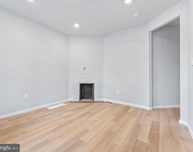 1511 N 54th Street - Photo Thumbnail 5