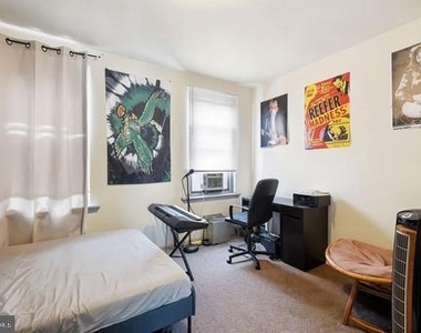 2136 N Carlisle Street - Photo Thumbnail 8