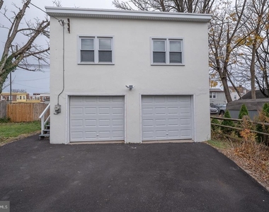 717 Miller Street - Photo Thumbnail 40