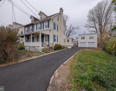 717 Miller Street - Photo Thumbnail 1