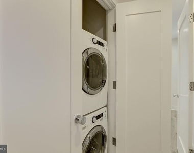 4008 Edmunds Nw - Photo Thumbnail 26