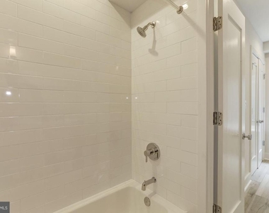 4008 Edmunds Nw - Photo Thumbnail 21