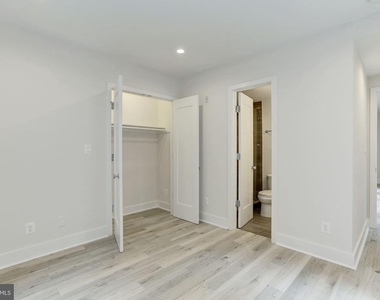 4008 Edmunds Nw - Photo Thumbnail 24