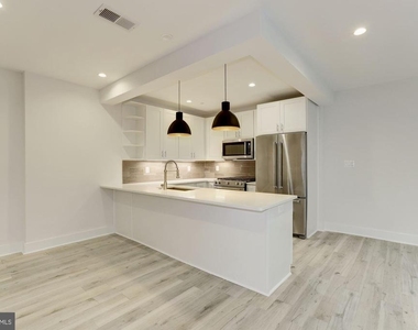 4008 Edmunds Nw - Photo Thumbnail 17