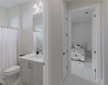 8982 Gustavia Court - Photo Thumbnail 24