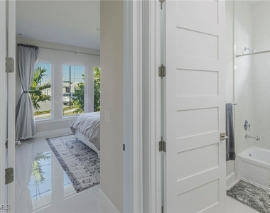 8982 Gustavia Court - Photo Thumbnail 22