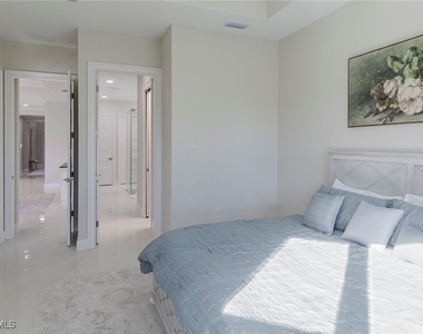 8982 Gustavia Court - Photo Thumbnail 12