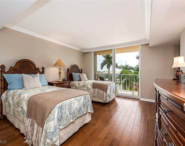 10701 Gulf Shore Drive - Photo Thumbnail 7