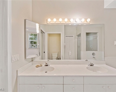 7822 Gardner Drive - Photo Thumbnail 13