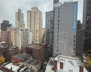 222 East 39th Street - Photo Thumbnail 9