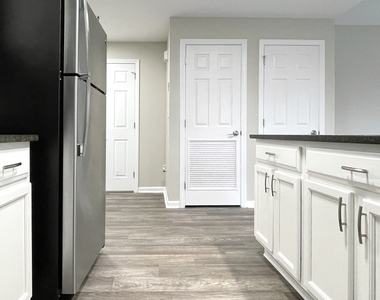 120 Washington Street - Photo Thumbnail 7