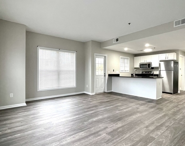 120 Washington Street - Photo Thumbnail 1
