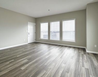 120 Washington Street - Photo Thumbnail 12