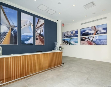 1 Harbor Point Road - Photo Thumbnail 4