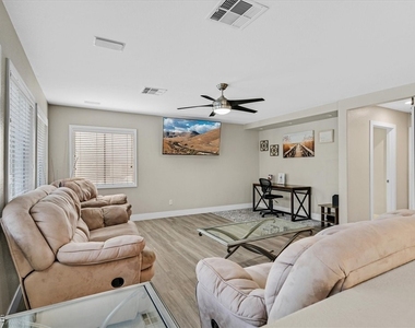 2735 Peekskill Avenue - Photo Thumbnail 5