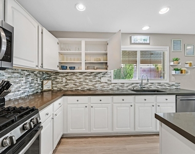 2735 Peekskill Avenue - Photo Thumbnail 12
