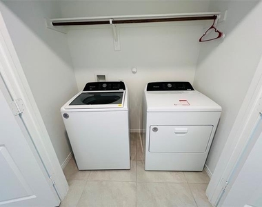 3401 Harper Street - Photo Thumbnail 11