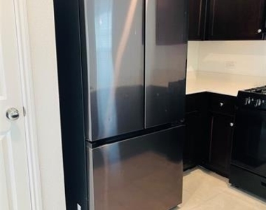 3401 Harper Street - Photo Thumbnail 3