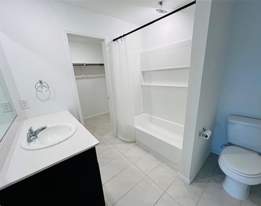3401 Harper Street - Photo Thumbnail 8